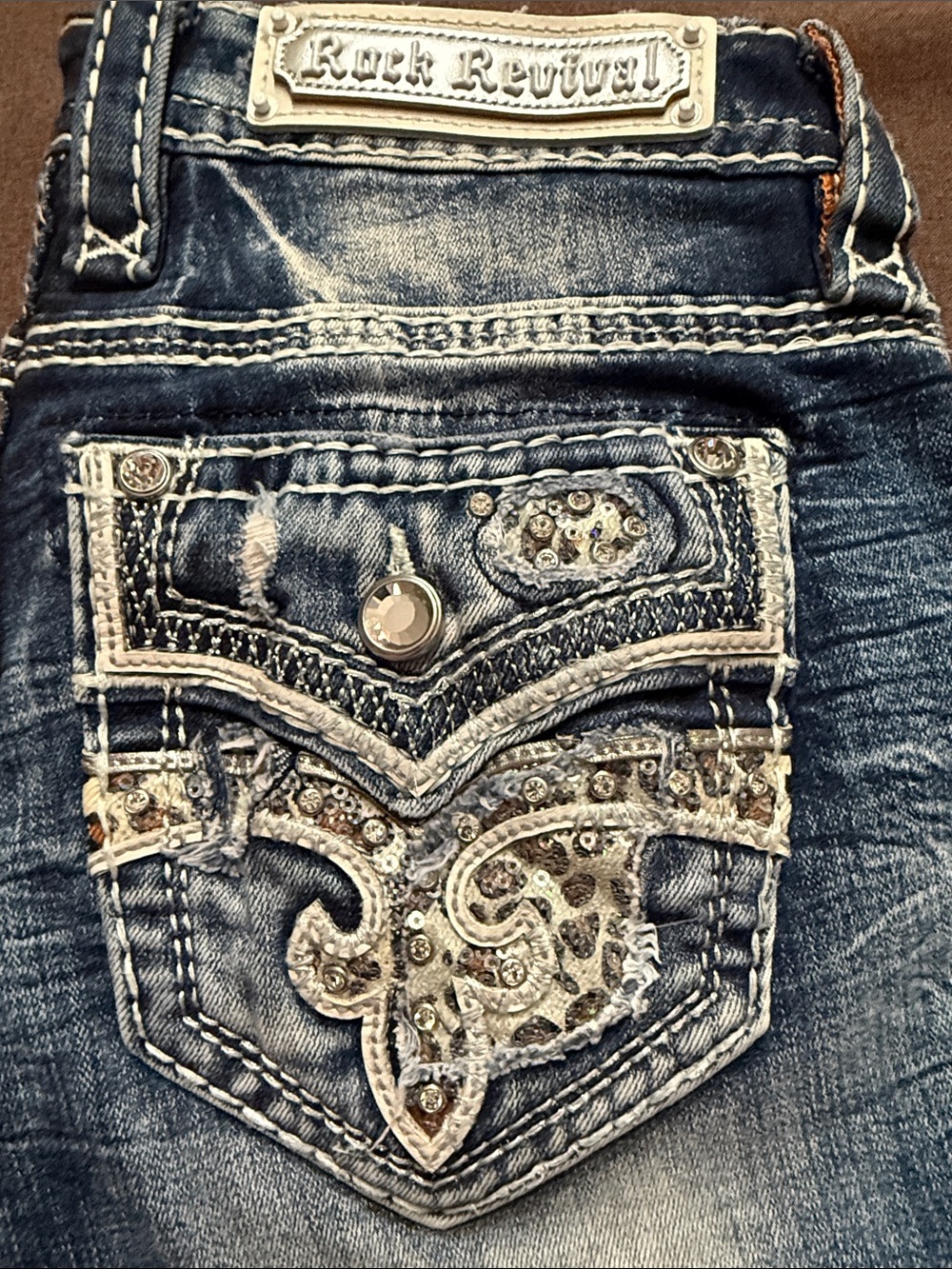 Rock revival Celinda mid rise straight size 25